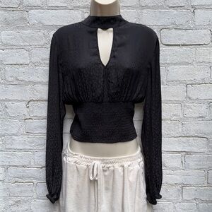 STEVE MADDEN Olivia Keyhole Blouse